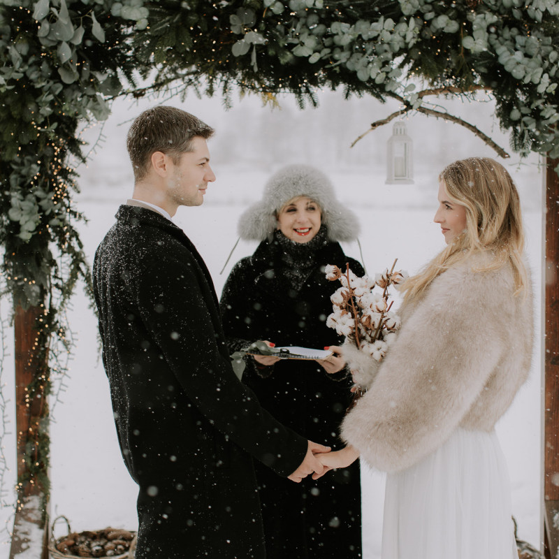 13-khstraube-winter-wedding-willasloneczna-kwiatostacja-13.jpg