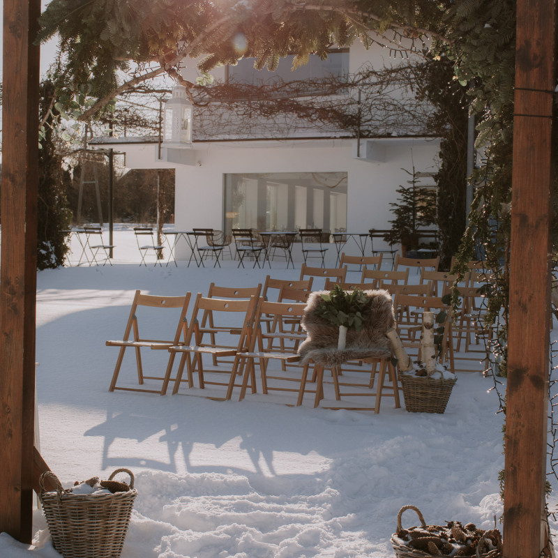 125-khstraube-winter-wedding-willasloneczna-kwiatostacja-125.jpg