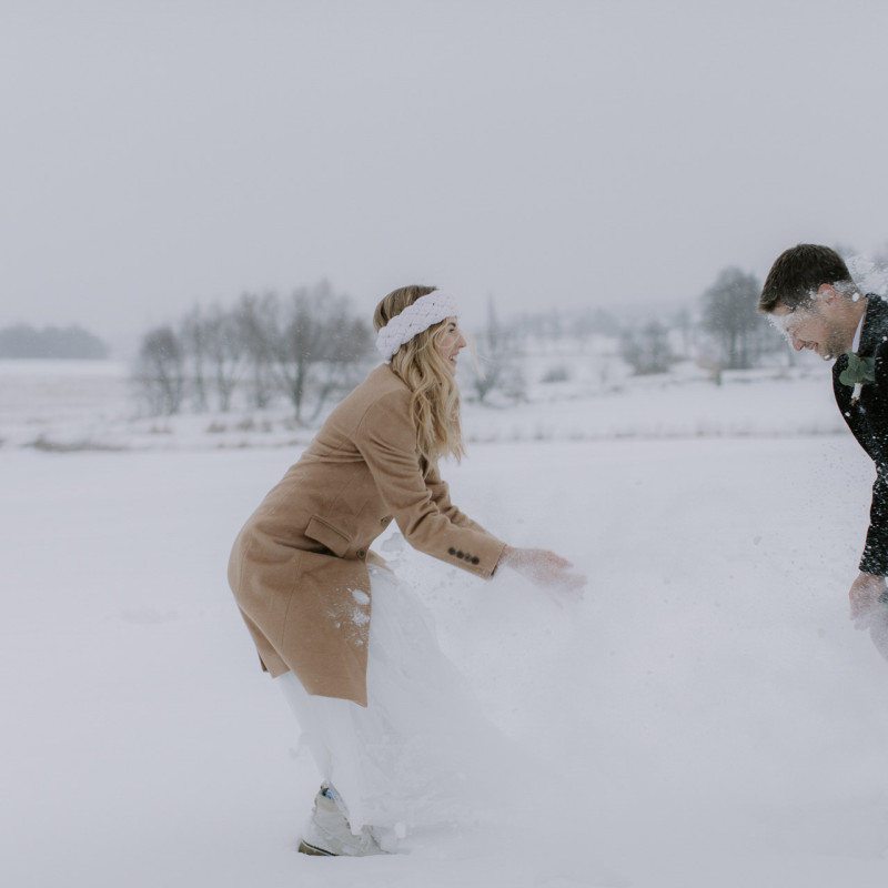 101-khstraube-winter-wedding-willasloneczna-kwiatostacja-101.jpg